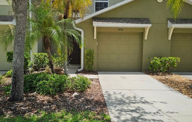Seven Oaks 2/2.5 Townhouse