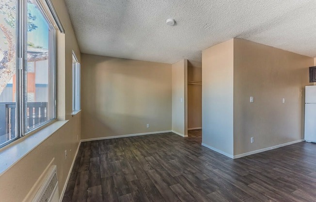 Emerald Park living area