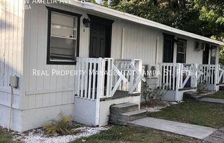 404 W AMELIA AVE