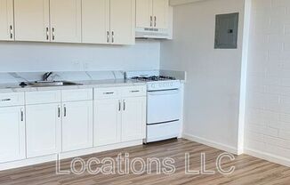 2436 S BERETANIA
