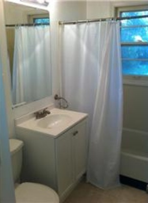 3 beds, 1 bath, $1,295