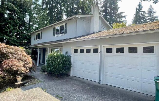 Spacious 5-Bedroom Home in Prime Location
