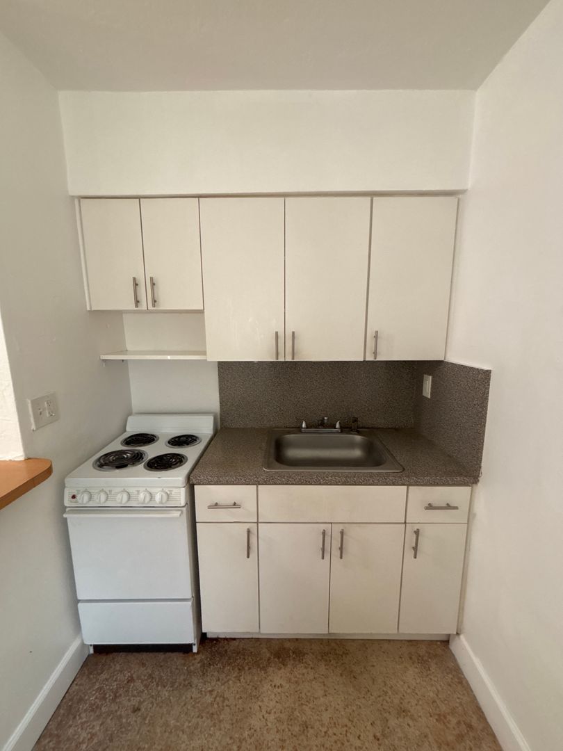 1 Bed/ 1 Bath in the Heart of Miami!