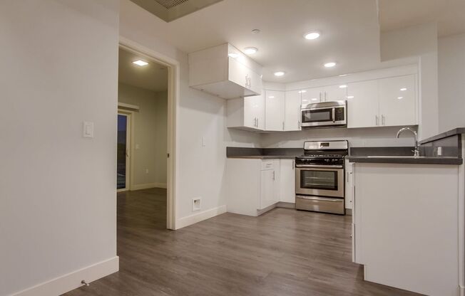 Glenoaks Villas