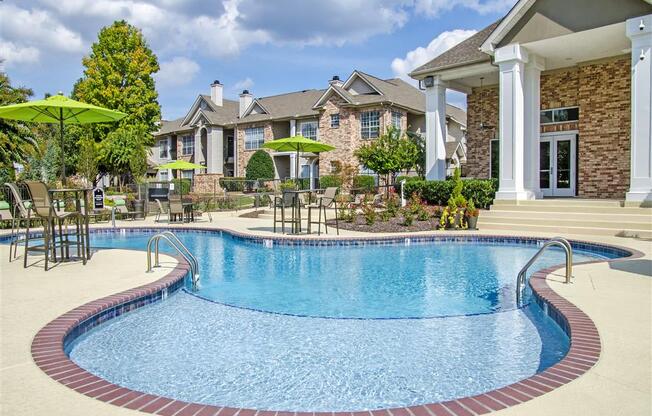 Harpeth River Oaks - Gated Pool with Outdoor Lounge Seating