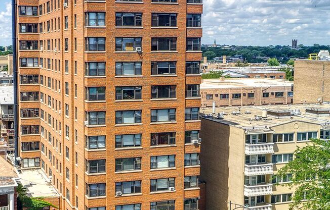 Studio, 1 bath, 405 sqft, $1,675, Unit 805