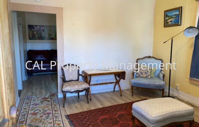 2 beds, 1 bath, $3,095, Unit Apt A