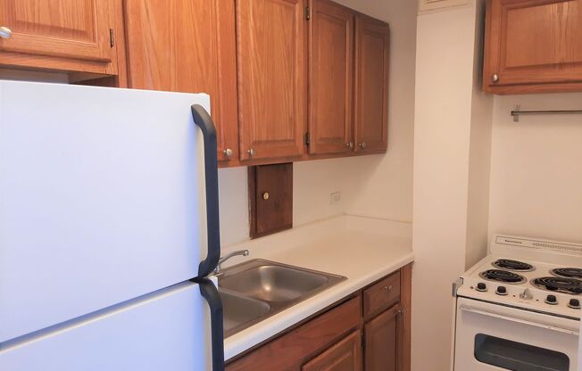 1 bed, 1 bath, 700 sqft, $1,700, Unit 418-0612