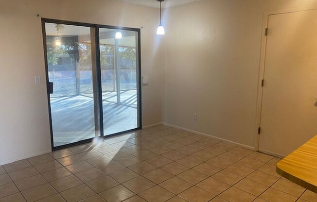 3 beds, 2 baths, $2,000