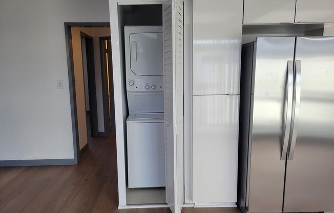 2 beds, 2 baths, 865 sqft, $3,285, Unit 55