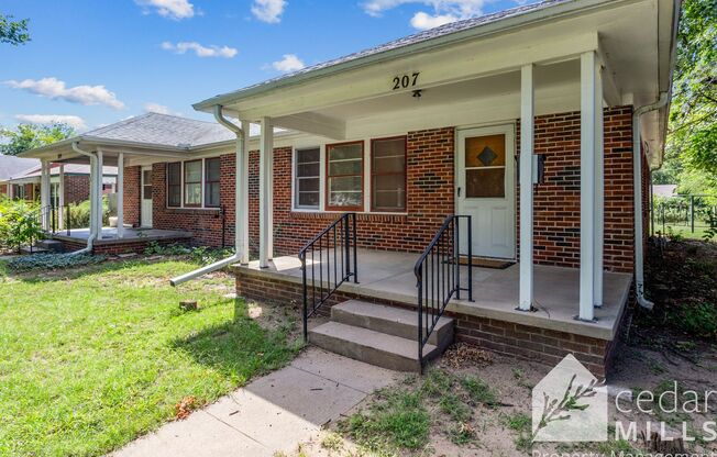 Brick Duplex Near Delano