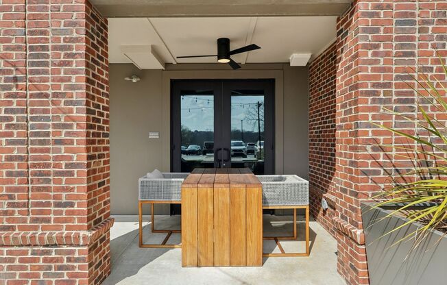 1 bed, 1 bath, 773 sqft, $1,345, Unit 1-302