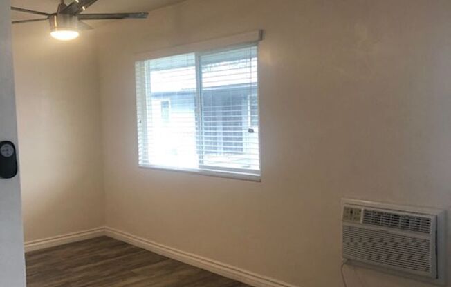 2 beds, 1 bath, 850 sqft, $2,425, Unit 4582