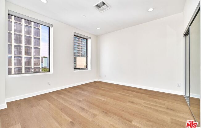 2 beds, 2 baths, 1,010 sqft, $3,050, Unit 404