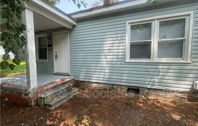 1106 CLARK ST