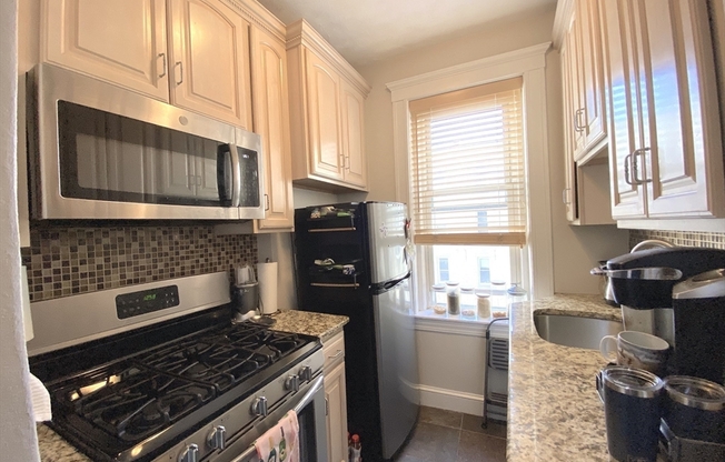 1 bed, 1 bath, 500 sqft, $3,000, Unit 30