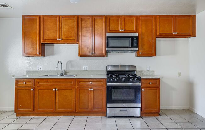 519 W. 11th St