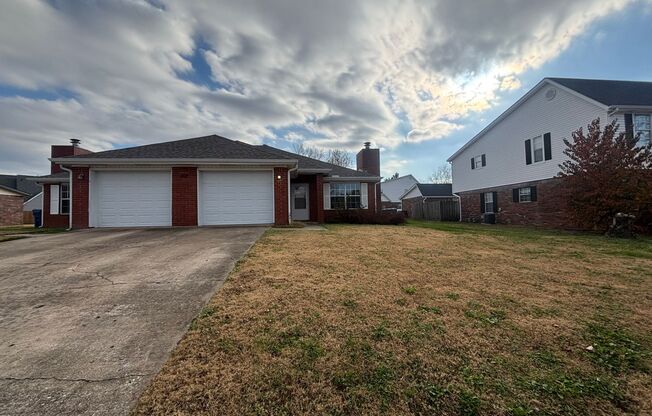 3 Bedroom 2 Full bathroom Duplex in Bentonville AR