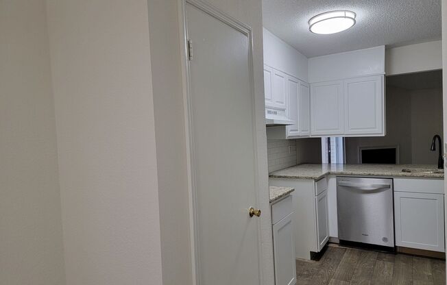 2 beds, 2 baths, $1,575, Unit Unit 1 Unit 2 and Unit 4