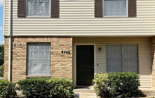 8746 Glen Meadow Lane, Beaumont, TX 77706