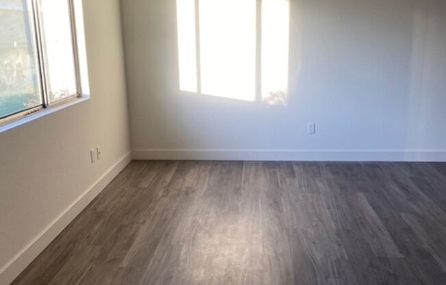 1216p -106.1- 5709 Fairfax Rd. RB