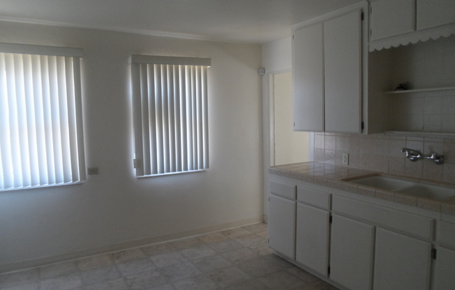 2 beds, 1 bath, 1,344 sqft, $1,395, Unit 711 BRYCE DR.