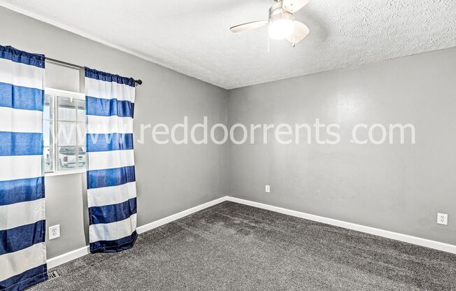 2 beds, 1 bath, $1,250