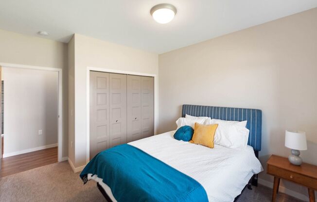 1 bed, 1 bath, 726 sqft, $995, Unit 210