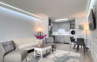 1 bed, 1 bath, 504 sqft, $1,425, Unit 243