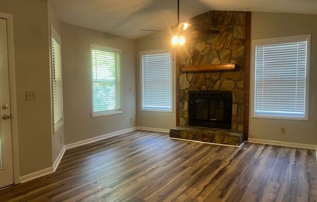 6792-17 Willowbrook ~ Stewarts Creek