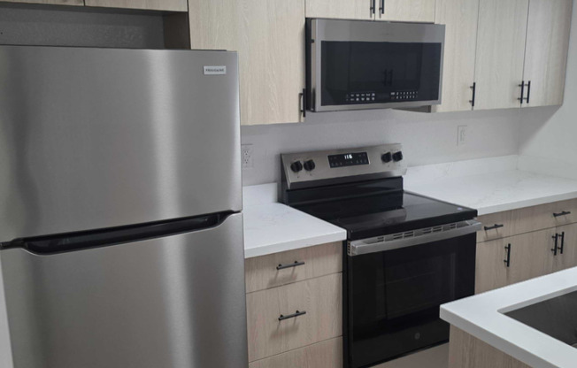 2 beds, 2 baths, 984 sqft, $2,195, Unit K203