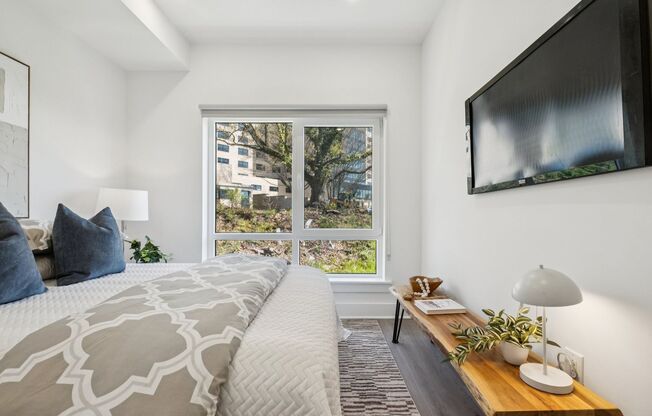1 bed, 1 bath, 590 sqft, $1,540, Unit D210