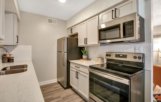 Lockhart Apartment Homes