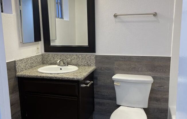 2 beds, 2 baths, 950 sqft, $2,850, Unit 318