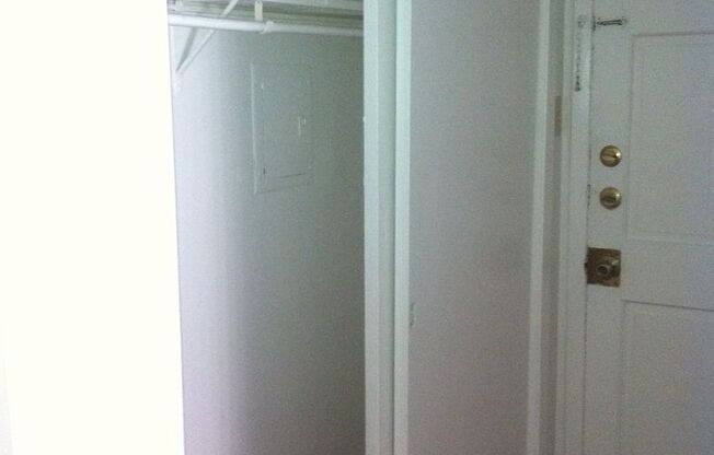 1 bed, 1 bath, 630 sqft, $790, Unit *204