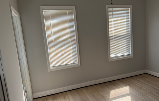 3806 Harlem Avenue