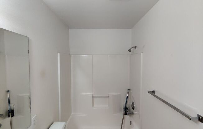 2 beds, 2 baths, 1,250 sqft, $1,995, Unit 2262
