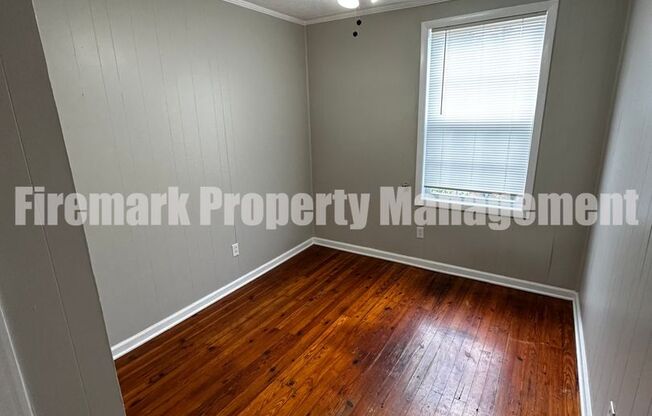 2 beds, 1 bath, $1,299, Unit 6