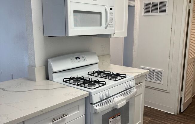 Peppertree Apartments | Convenience, Comfort & Community