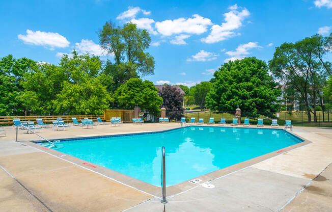 Sparkling Swimming Pool with Wi Fi at Irish Hills Apartments, South Bend, 46614