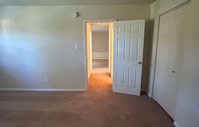 1 bed, 1 bath, 700 sqft, $1,295, Unit C206
