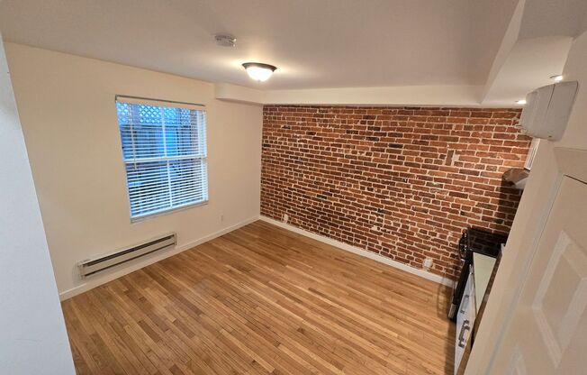 726 Bush Street (1293rc)