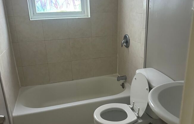 414 Park Ave #C East-down right