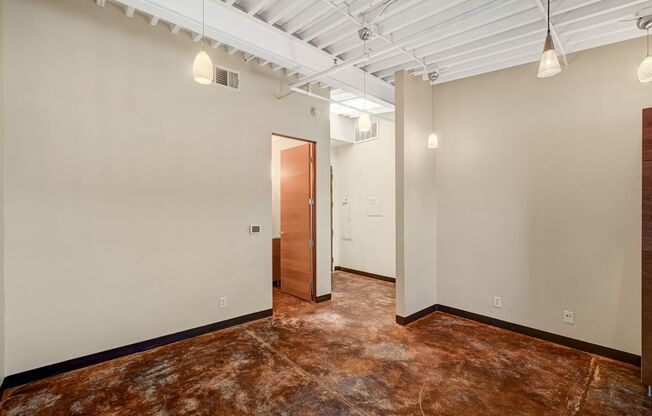1 bed, 2 baths, $1,750, Unit 409