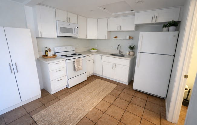 5029 West Point Loma Blvd.
