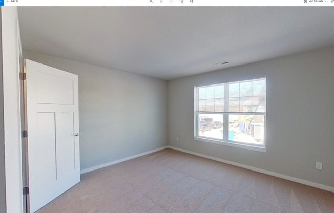 3 beds, 2 baths, $2,085, Unit 18