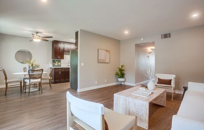 2 beds, 2 baths, 1,000 sqft, $2,595, Unit 23