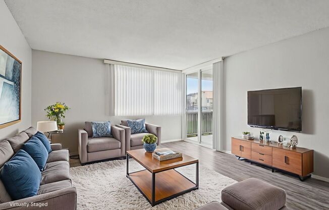 2 beds, 2 baths, 1,100 sqft, $2,498, Unit 4220.308
