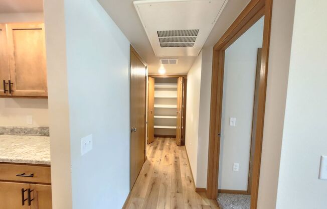 1 bed, 1 bath, 756 sqft, $1,195, Unit 3520 201