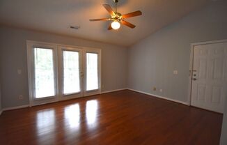2 bedroom 2 bath unit ready for you to move in!